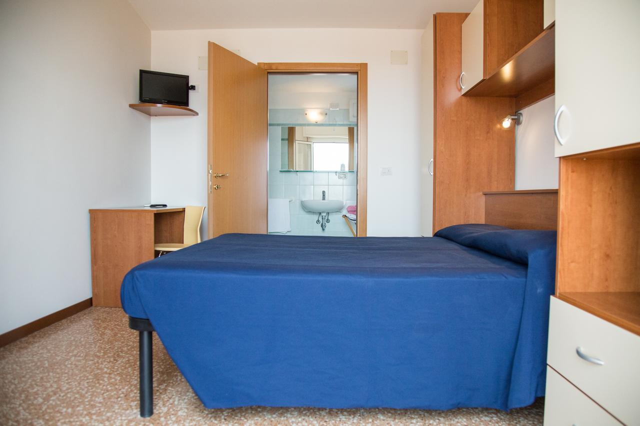 Hotel Turismo Europa Casal Borsetti Exterior foto
